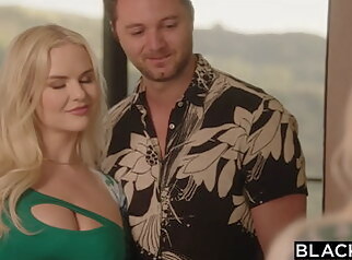 Fuck handjob babe blonde porn